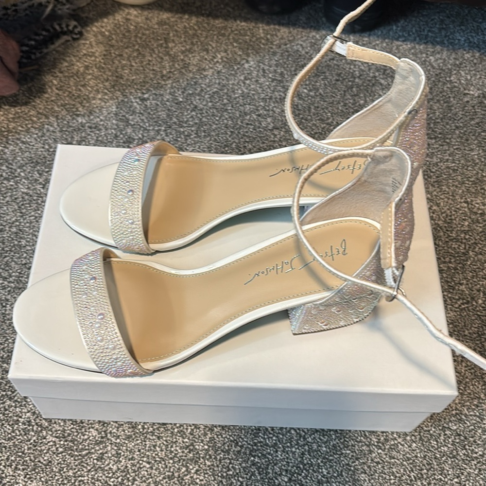 Betsey Johnson White Sparkly Heels - Picture 3 of 5